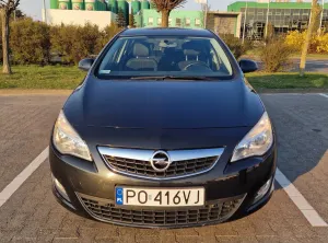 Opel Astra J 1.6 2012