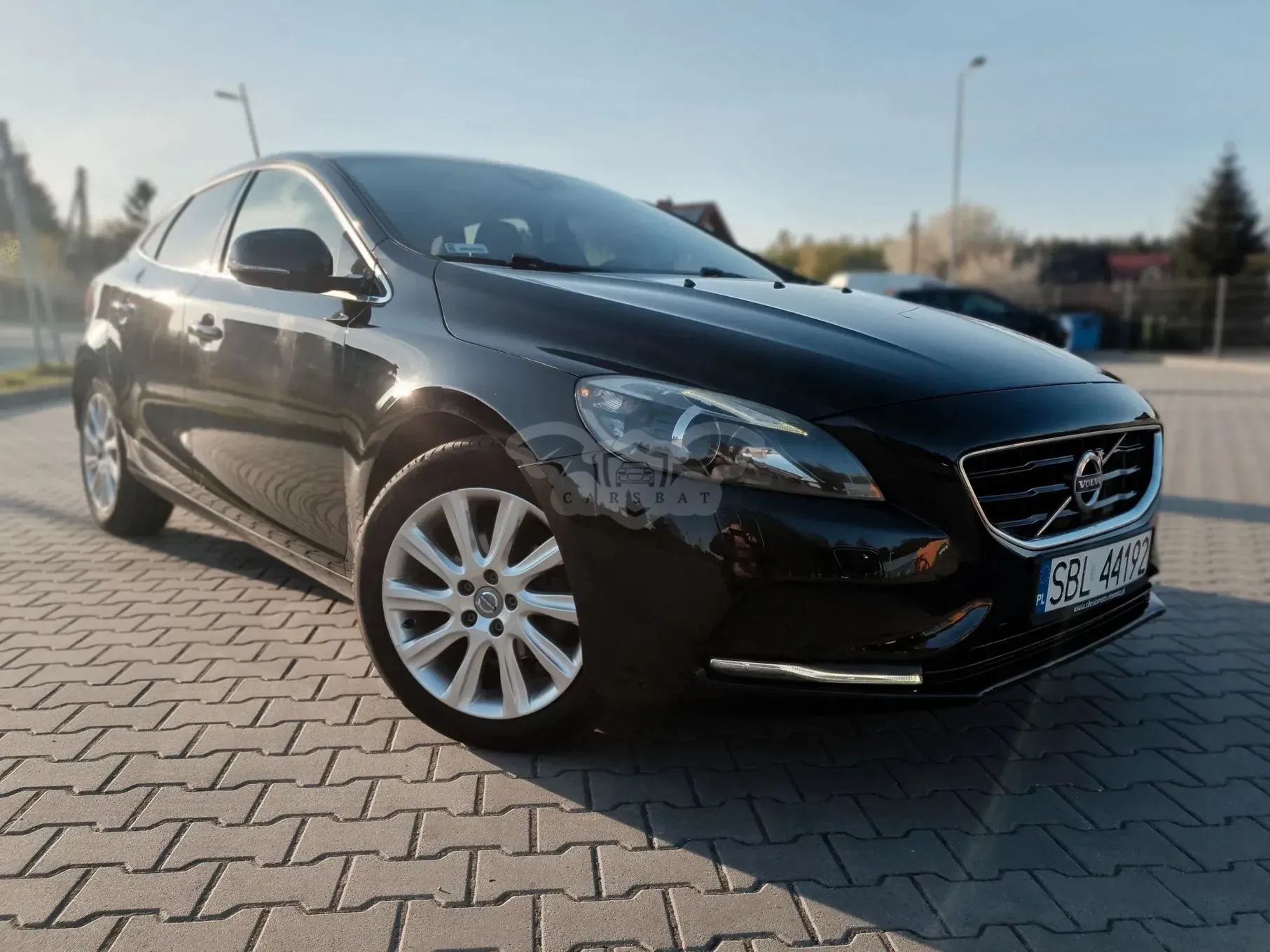 Volvo V40 II D2 Momentum 2013