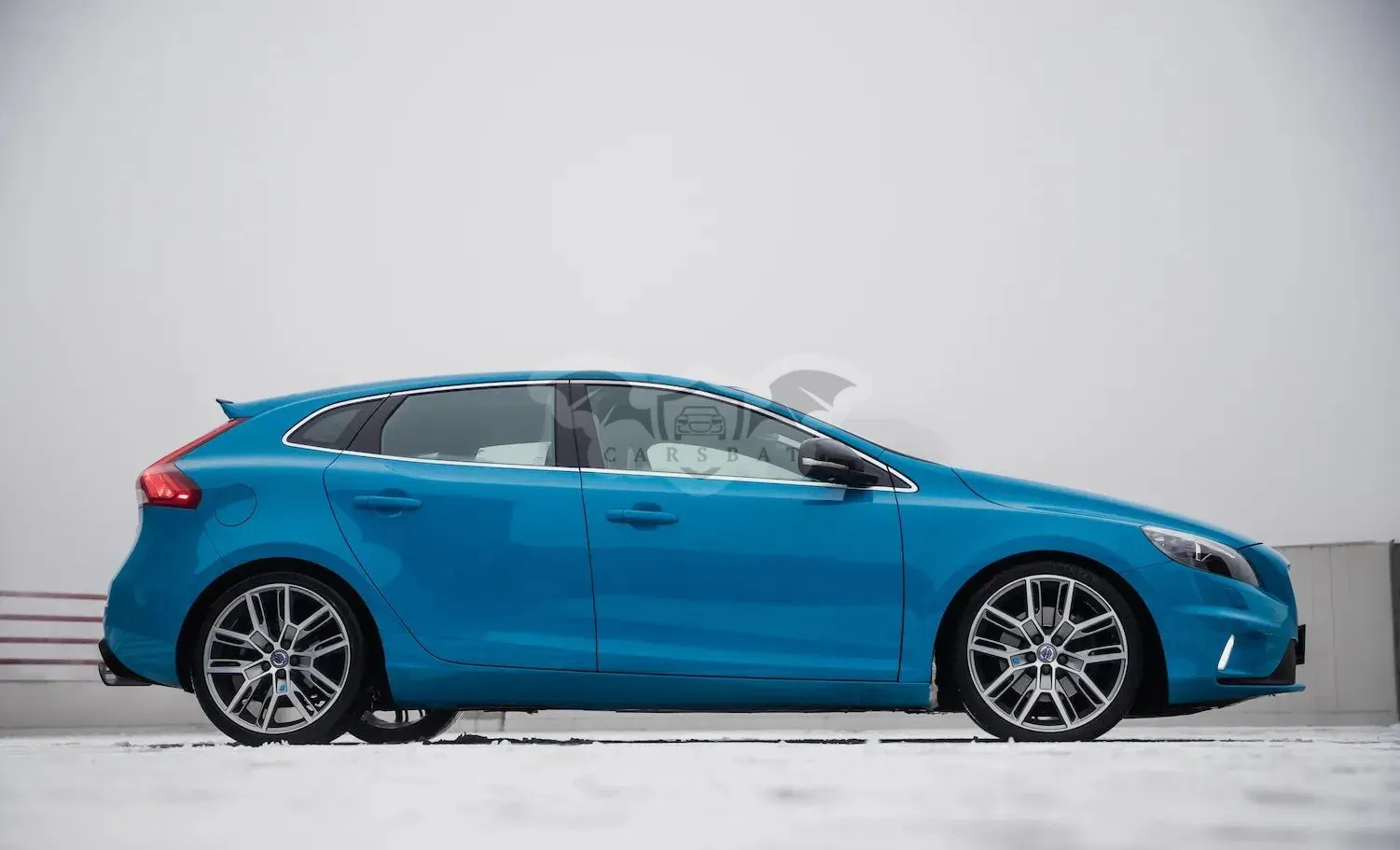 Volvo V40 II T5 Drive-E R-Design Momentum 2016