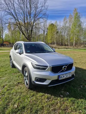 Volvo XC40 D4 AWD Geartronic Momentum Pro 2018