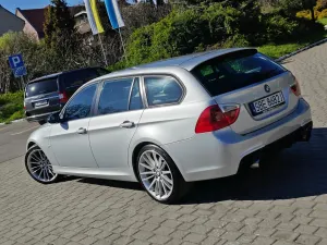 BMW 3 Series E90/E91/E92/E93 320d 2006