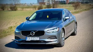 Volvo S90 T6 AWD Geartronic Momentum Pro 2018