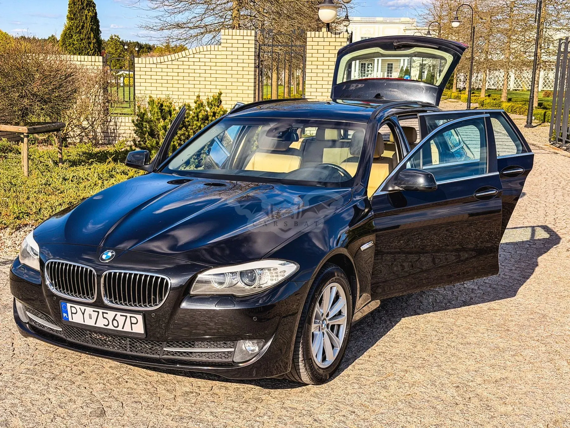 BMW 5 Series F10/F11 525d Sport-Aut 2011