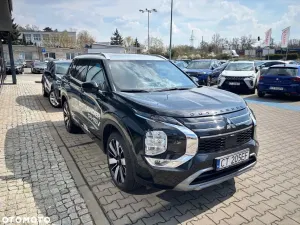 Mitsubishi Outlander IV Instyle Plus 2025