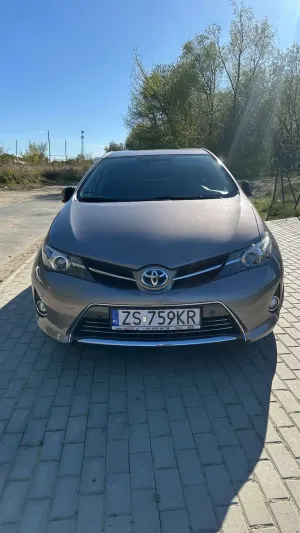 Toyota Auris II 1.8 HSD Luna 2014
