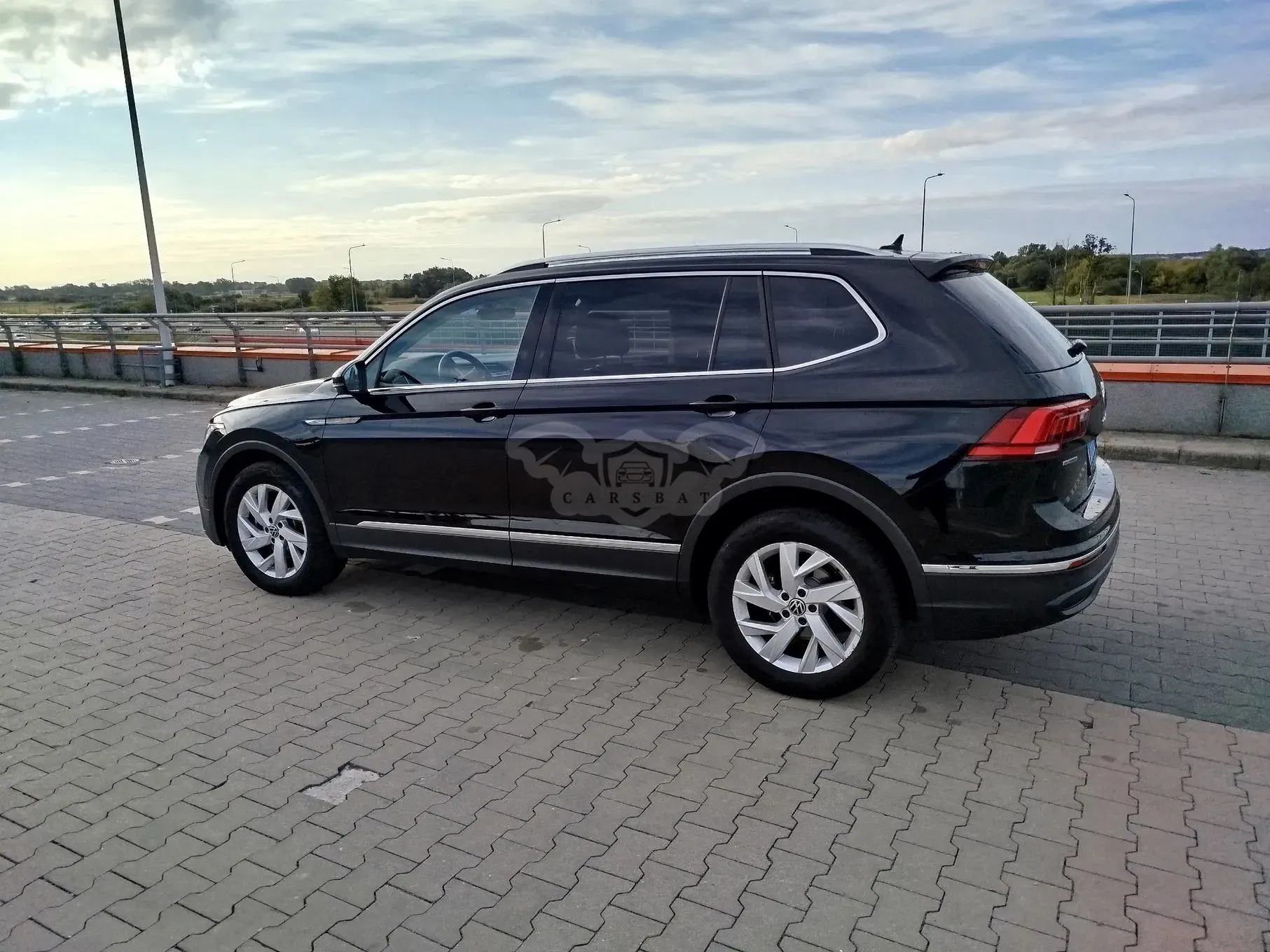 Volkswagen Tiguan II 1.5 TSI EVO Comfortline DSG 2021