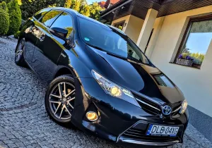 Toyota Auris II 1.8 HSD Prestige 2014