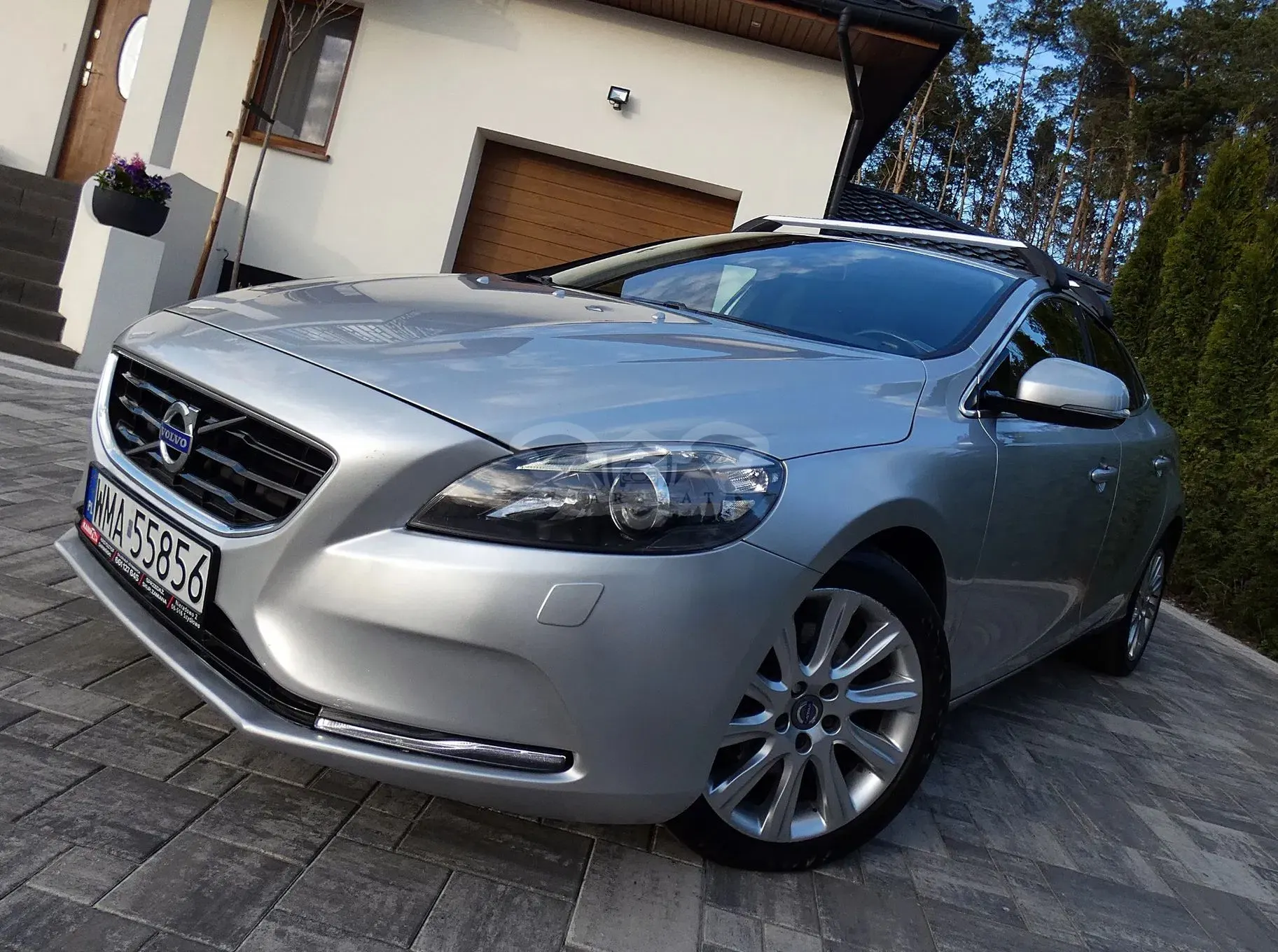 Volvo V40 II D2 Summum 2014
