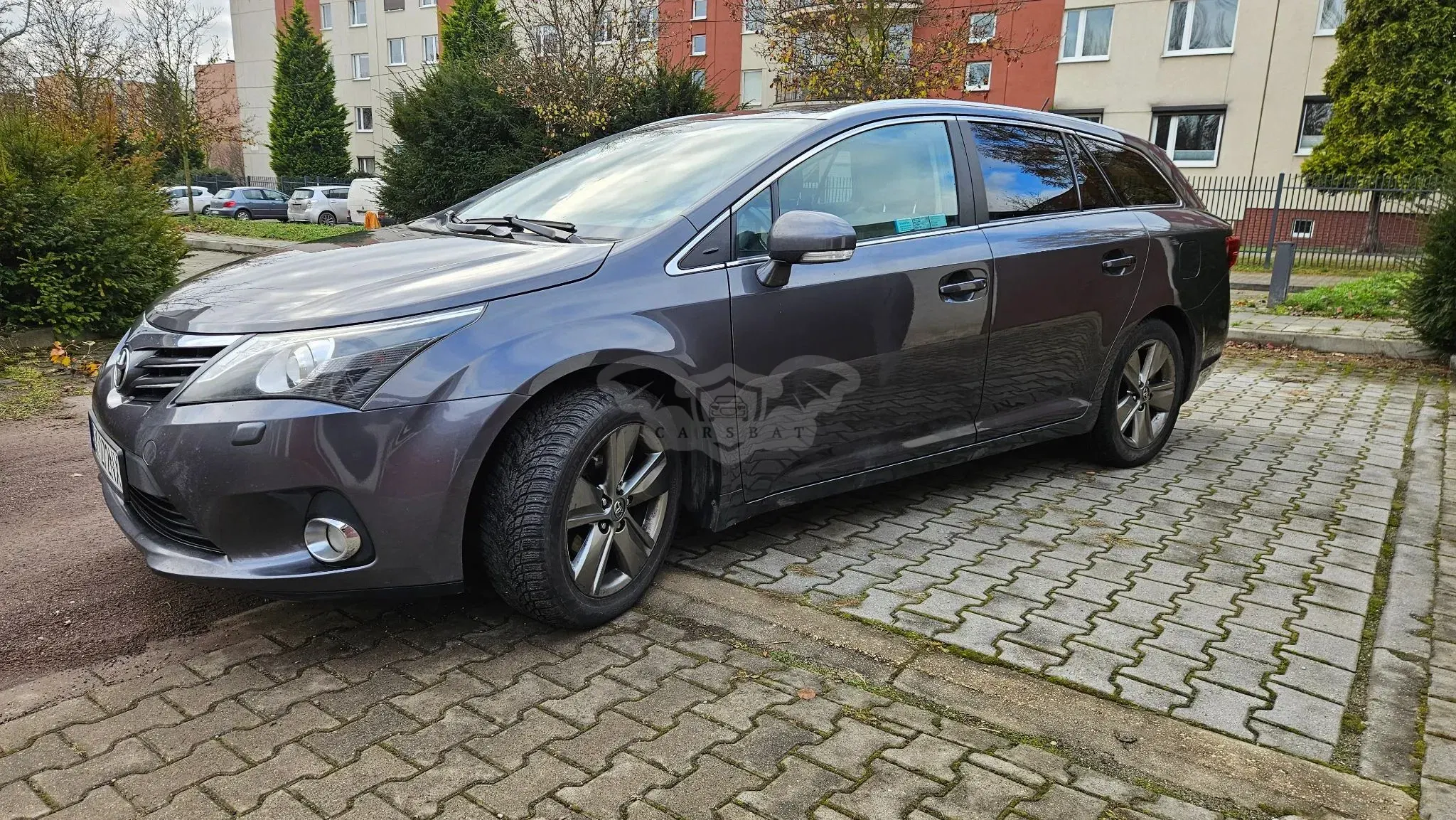 Toyota Avensis III 2.0 D-4D Premium 2014