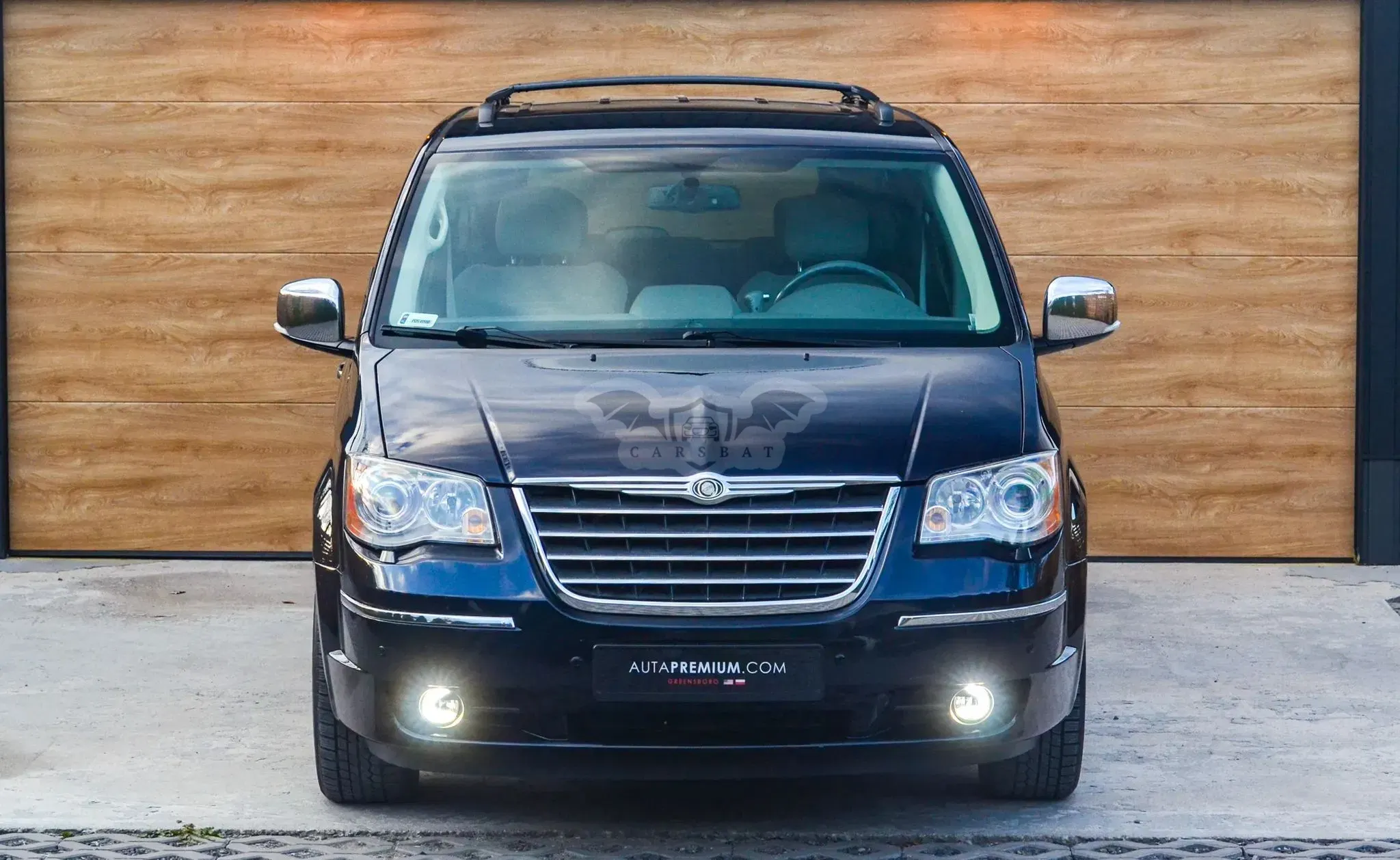 Chrysler Grand Voyager V ver-2-8-crd-limited 2010
