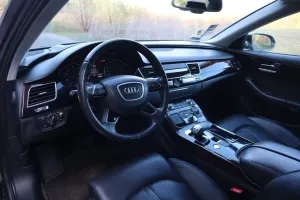 Audi A8 D4 4.0 TFSI cylinder on demand quattro tiptronic Lang 2015