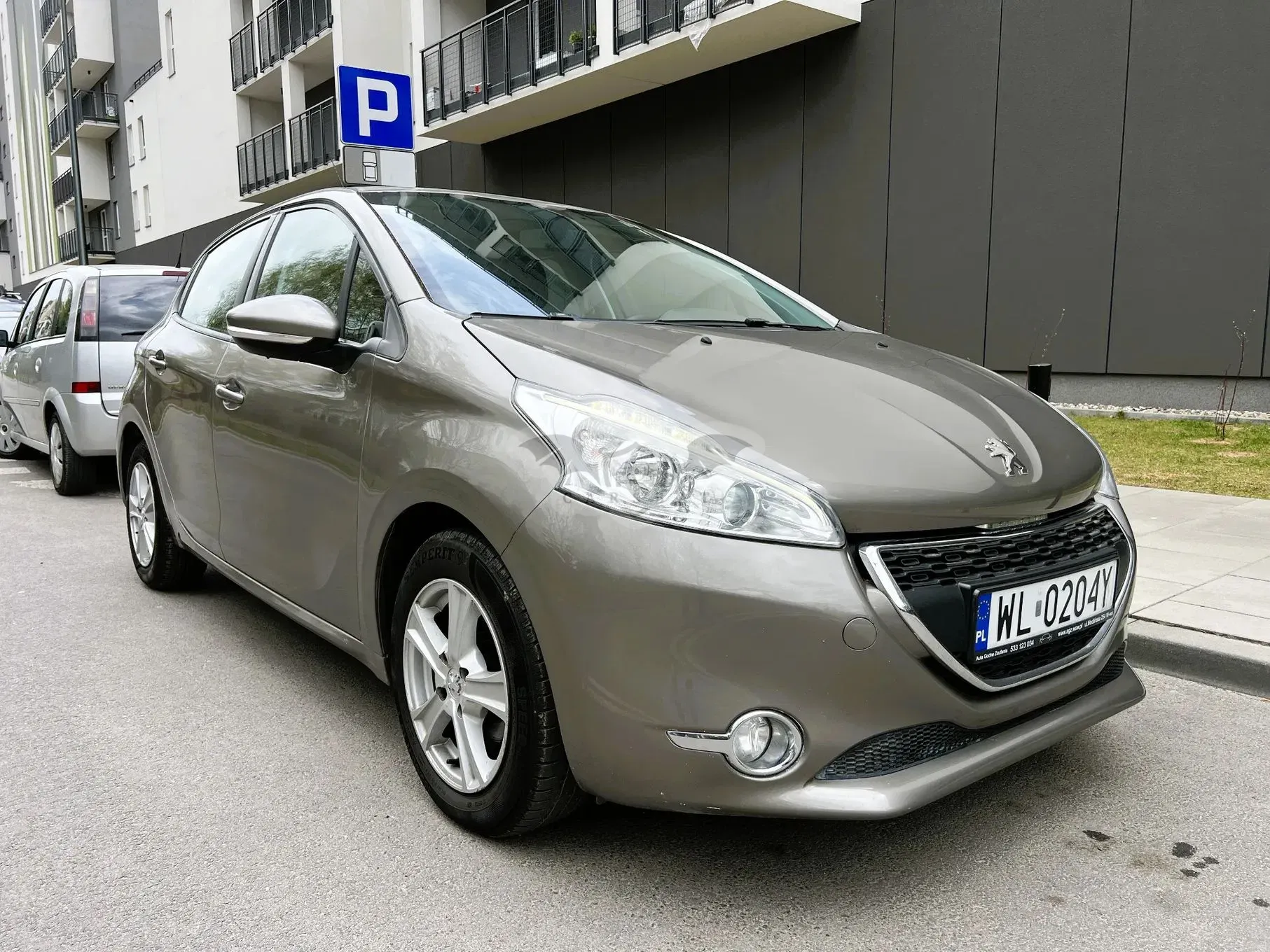 Peugeot 208 I 2014