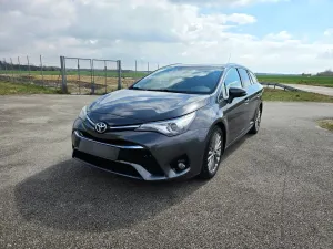 Toyota Avensis III 2.0 D-4D Prestige 2016