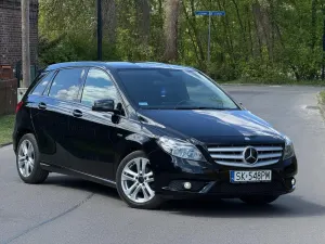 Mercedes-Benz B W246 180 CDI (BlueEFFICIENCY) 2012