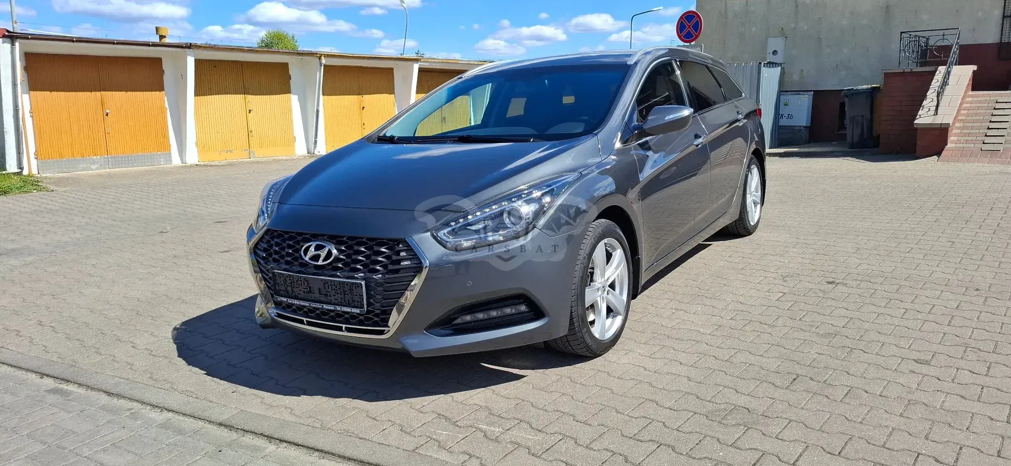 Hyundai i40 Kombi blue 1.6 CRDi Space Plus 2019