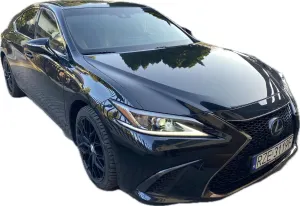 Lexus ES 300h F Sport Design 2023