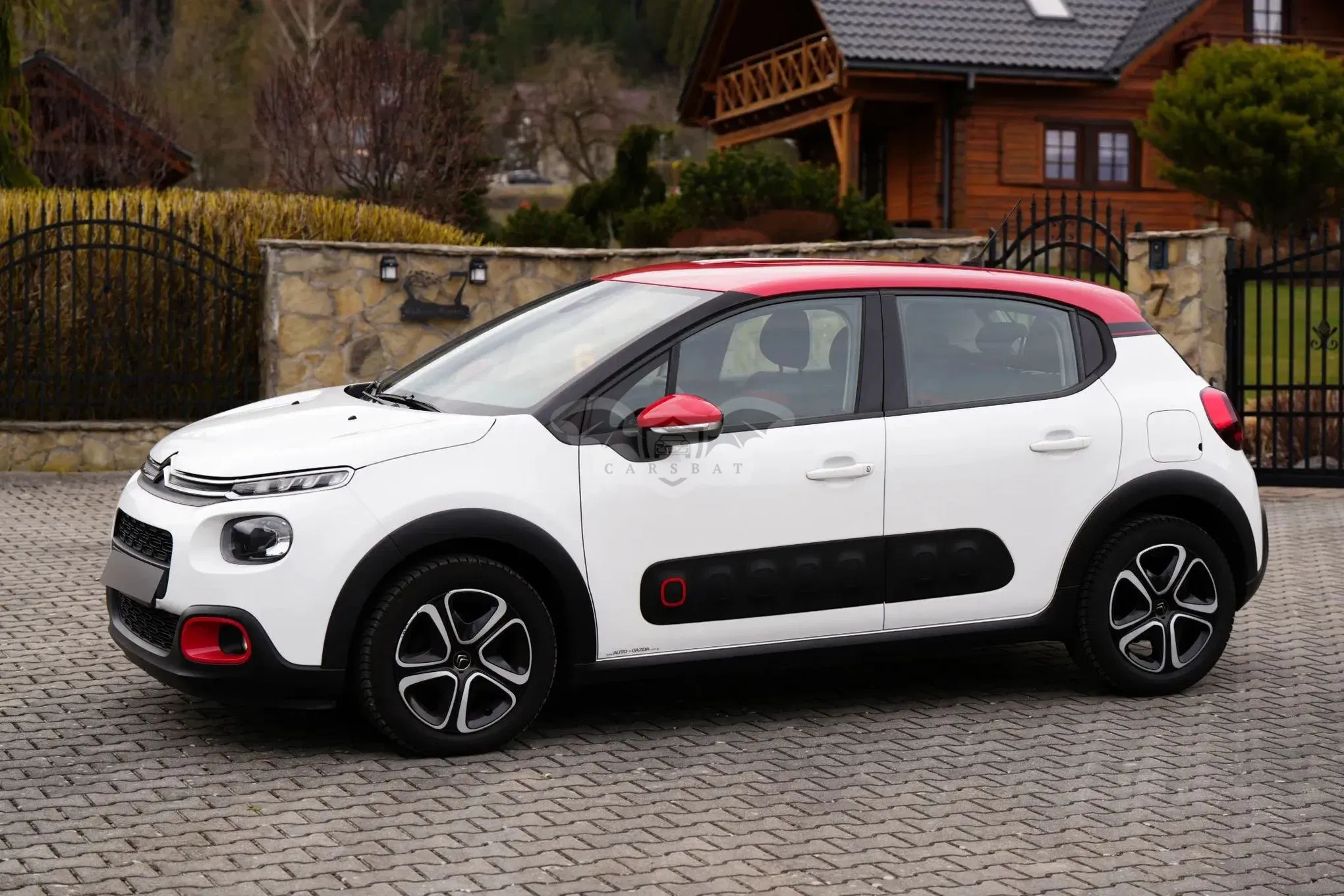Citroën C3 III 1.2 PureTech Shine S&S EAT6 2017