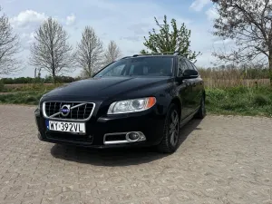 Volvo V70 III 2011