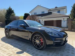 Porsche Panamera 2022