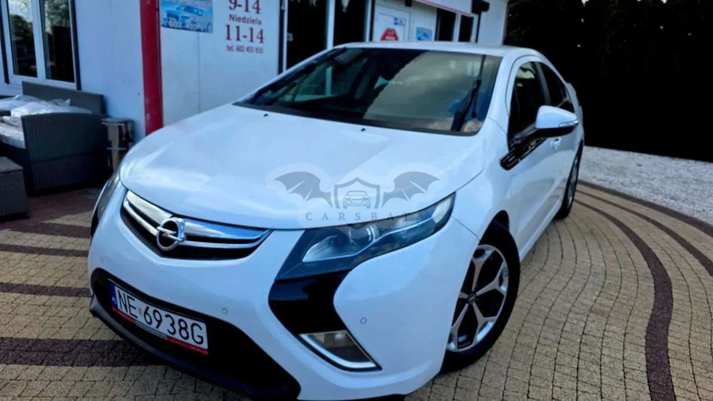 Opel Ampera 2012