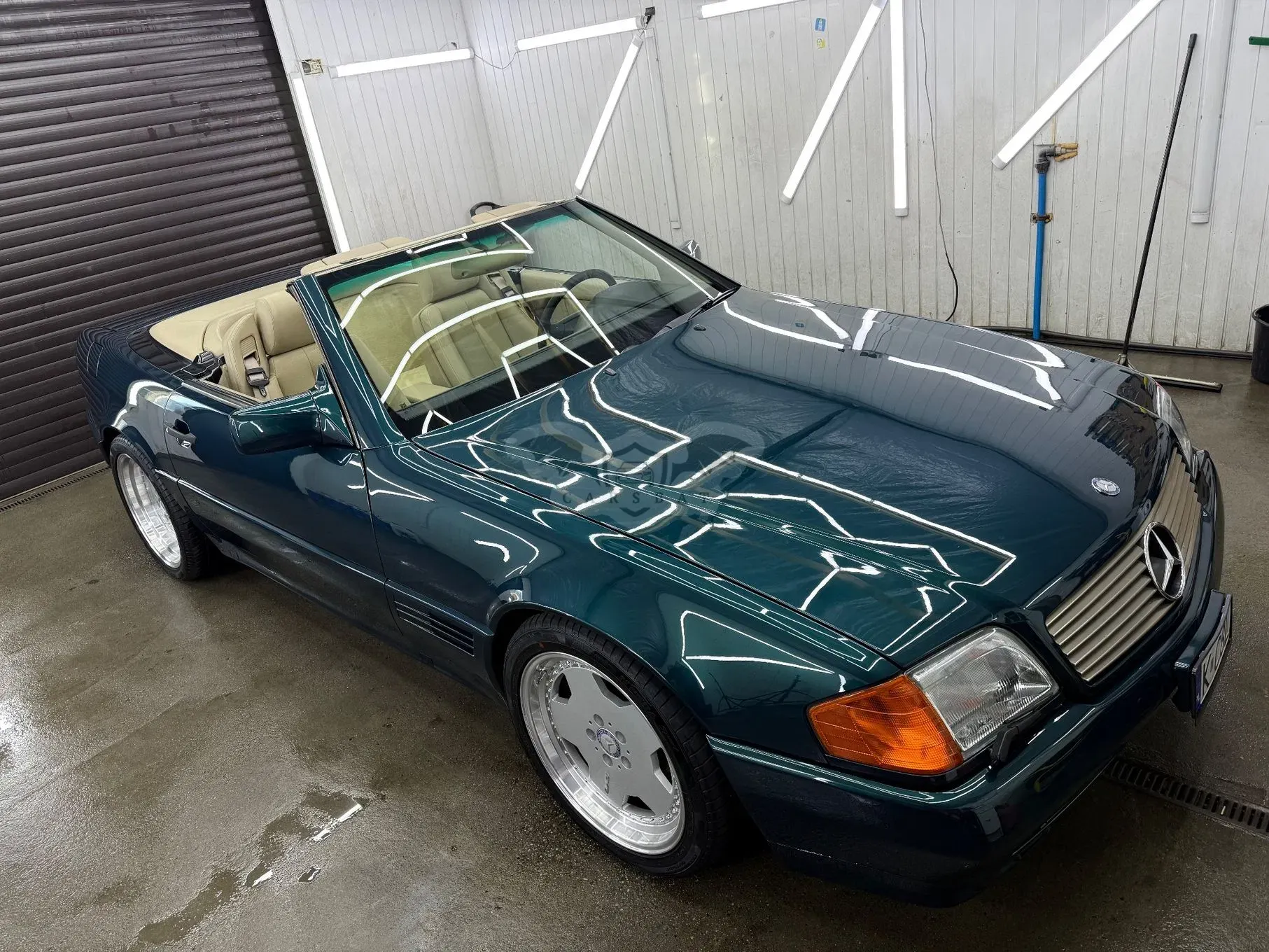 Mercedes-Benz SL R129 1995