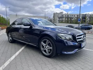 Mercedes-Benz E W213 220 d 4-Matic 9G-TRONIC 2017
