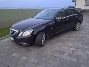 Mercedes-Benz E W212/W207 250 CDI DPF BlueEFFICIENCY Automatik Avantgarde 2009