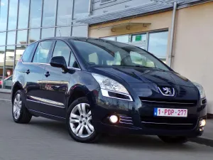 Peugeot 5008 I 2.0 HDi Premium 2009