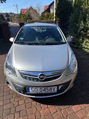 Opel Corsa D 1.2 16V Enjoy 2011