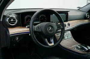 Mercedes-Benz E W213 220 d 4-Matic 9G-TRONIC 2018