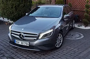 Mercedes-Benz A W176 180 (BlueEFFICIENCY) 7G-DCT Style 2015