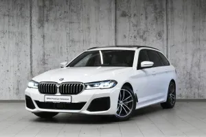 BMW 5 Series G30/G31 520d mHEV M Sport sport 2023