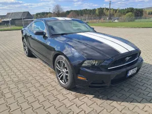 Ford Mustang 3.7 V6 2014