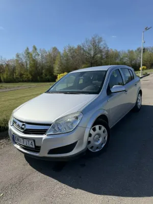 Opel Astra H ver-1-6 2009