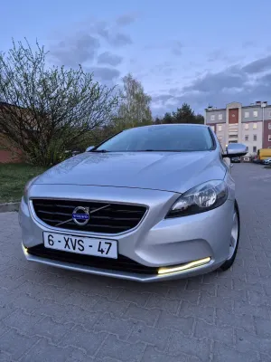 Volvo V40 II ver-d2-r-design 2014