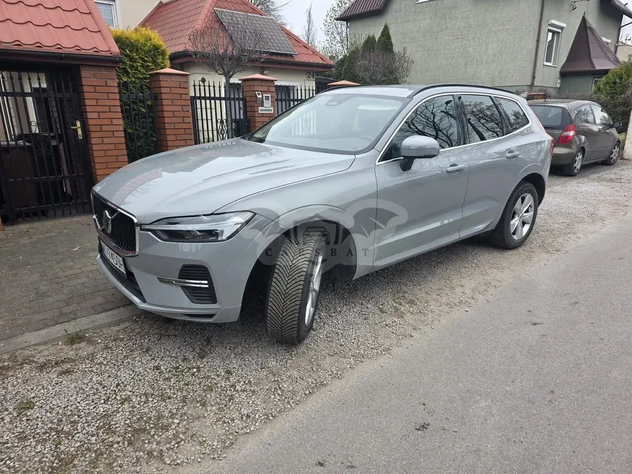Volvo XC60 II B5 B AWD Core 2025