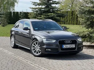 Audi A4 B8 2.0 TDI DPF S line Sportpaket 2014
