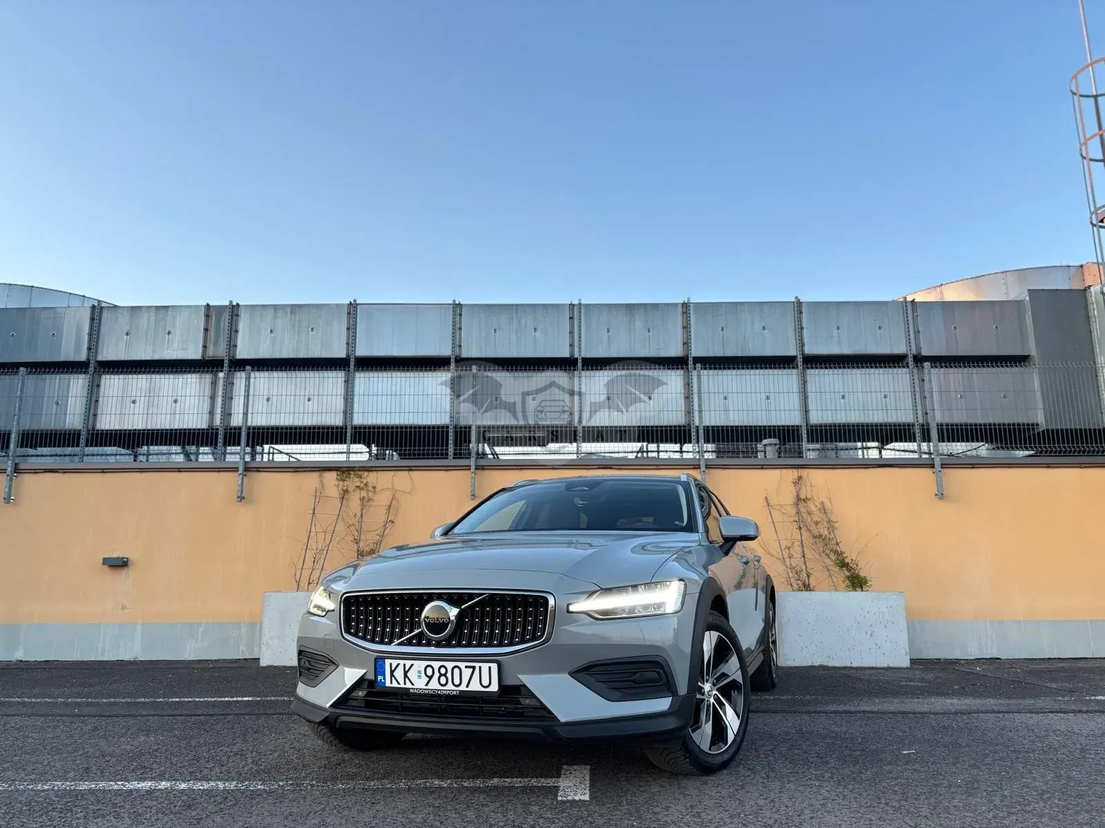 Volvo V60 II B4 D Plus Bright 2024