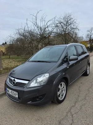 Opel Zafira B 1.7 CDTI Cosmo 2011