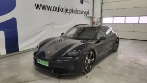 Porsche Taycan 2022