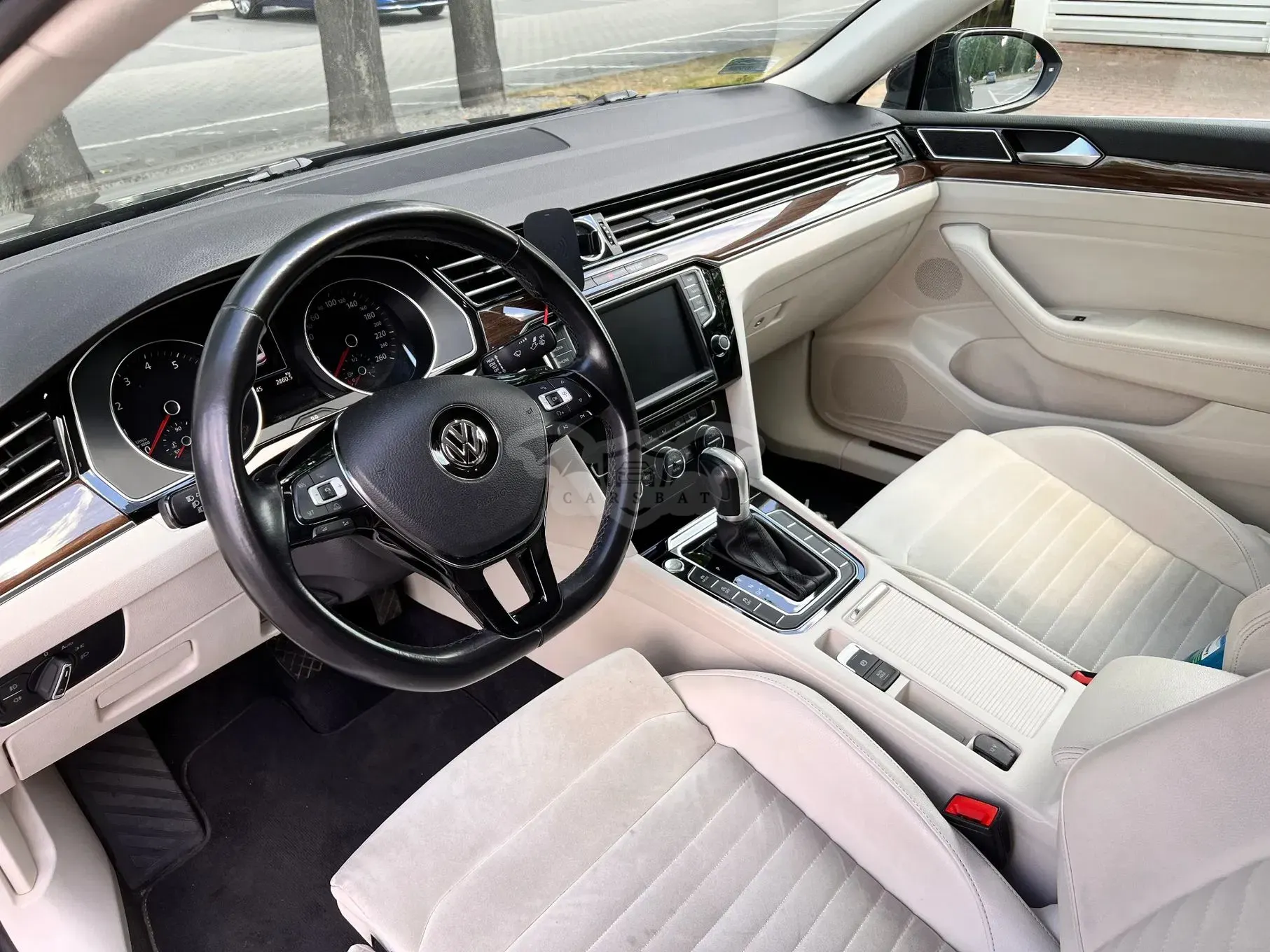 Volkswagen Passat B8 1.8 TSI BMT Highline DSG 2016