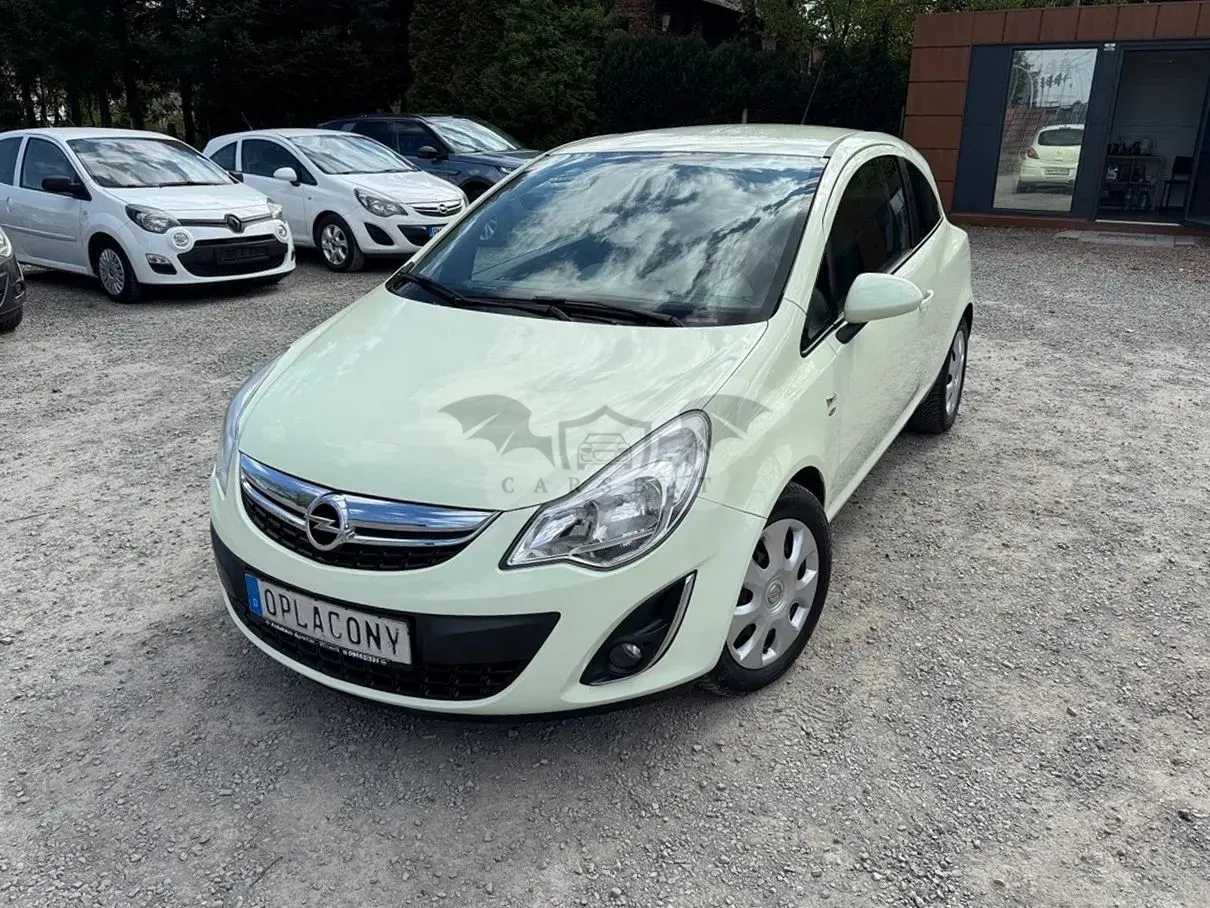Opel Corsa D 2011