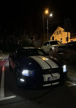 Ford Mustang 3.7 V6 2014
