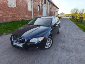Volvo V70 III D5 AWD Momentum 2009