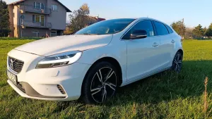 Volvo V40 II D4 Geartronic RDesign 2016