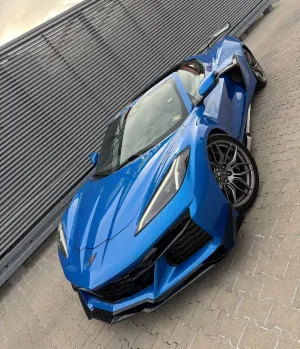 Chevrolet Corvette C8 2024