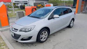 Opel Astra J 1.7 CDTI 2014
