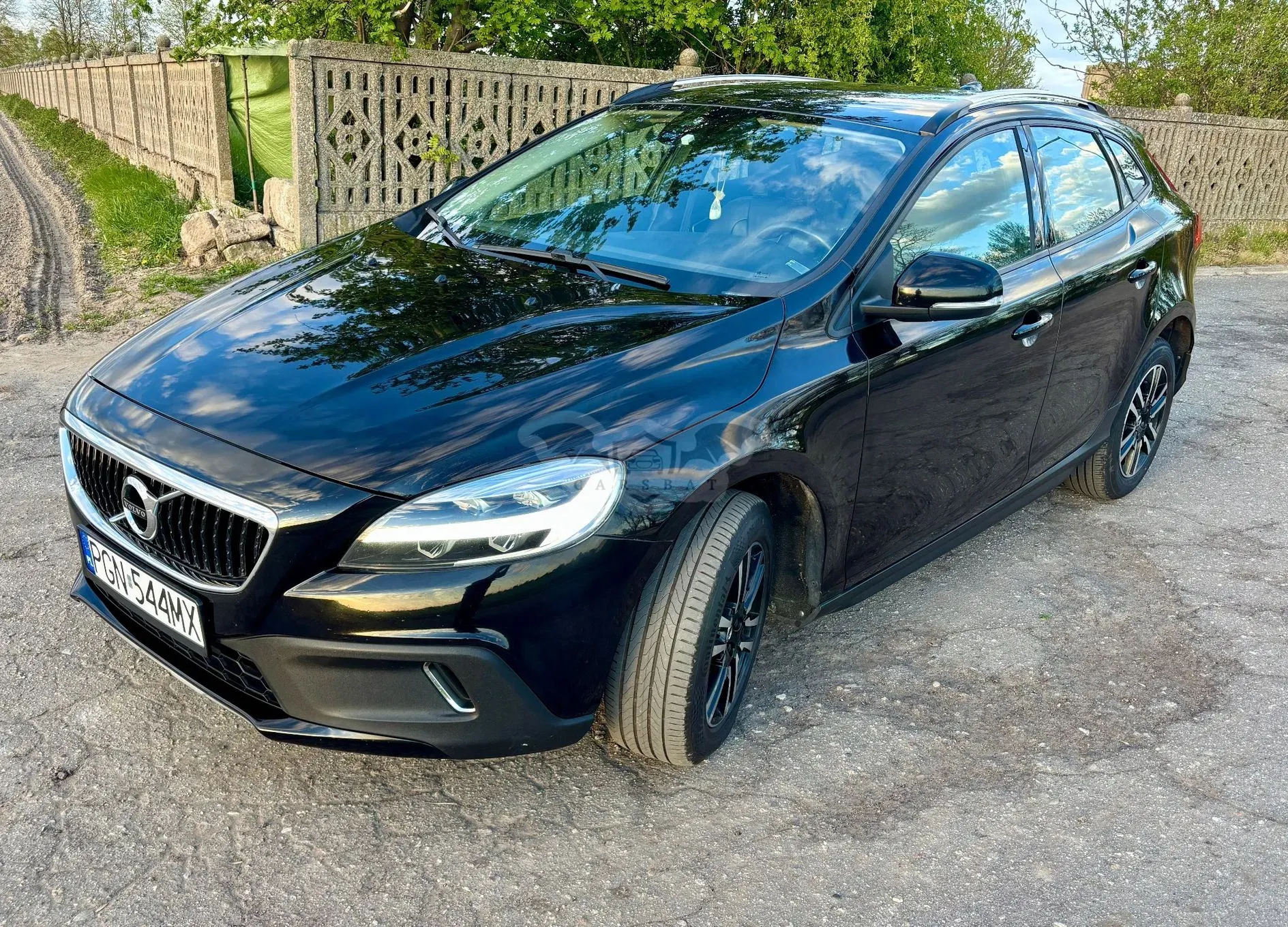 Volvo V40 II D2 Momentum 2017