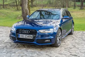 Audi A4 B8 2.0 TDI DPF clean diesel quattro S tronic S line Sportpaket 2015