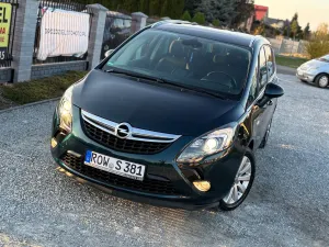 Opel Zafira C 2016